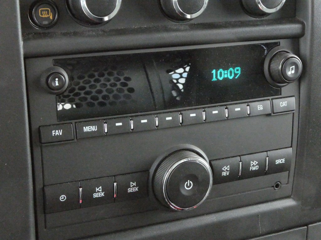 Used 2024 Chevrolet Express 2500 w/ Driver Convenience Package image 19