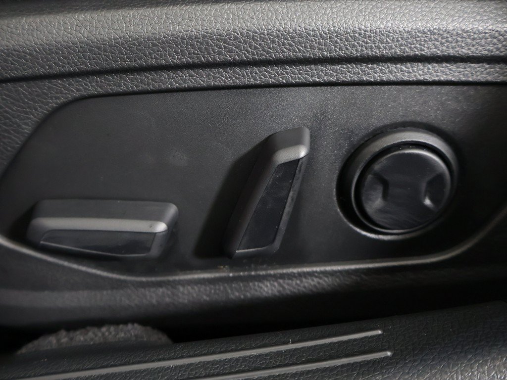 Used 2026 Kia K5 GT-Line w/ GT-Line Premium Package FWD image 35