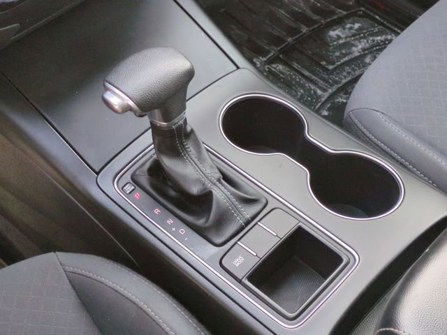 Used 2019 Kia Sorento LX image 16