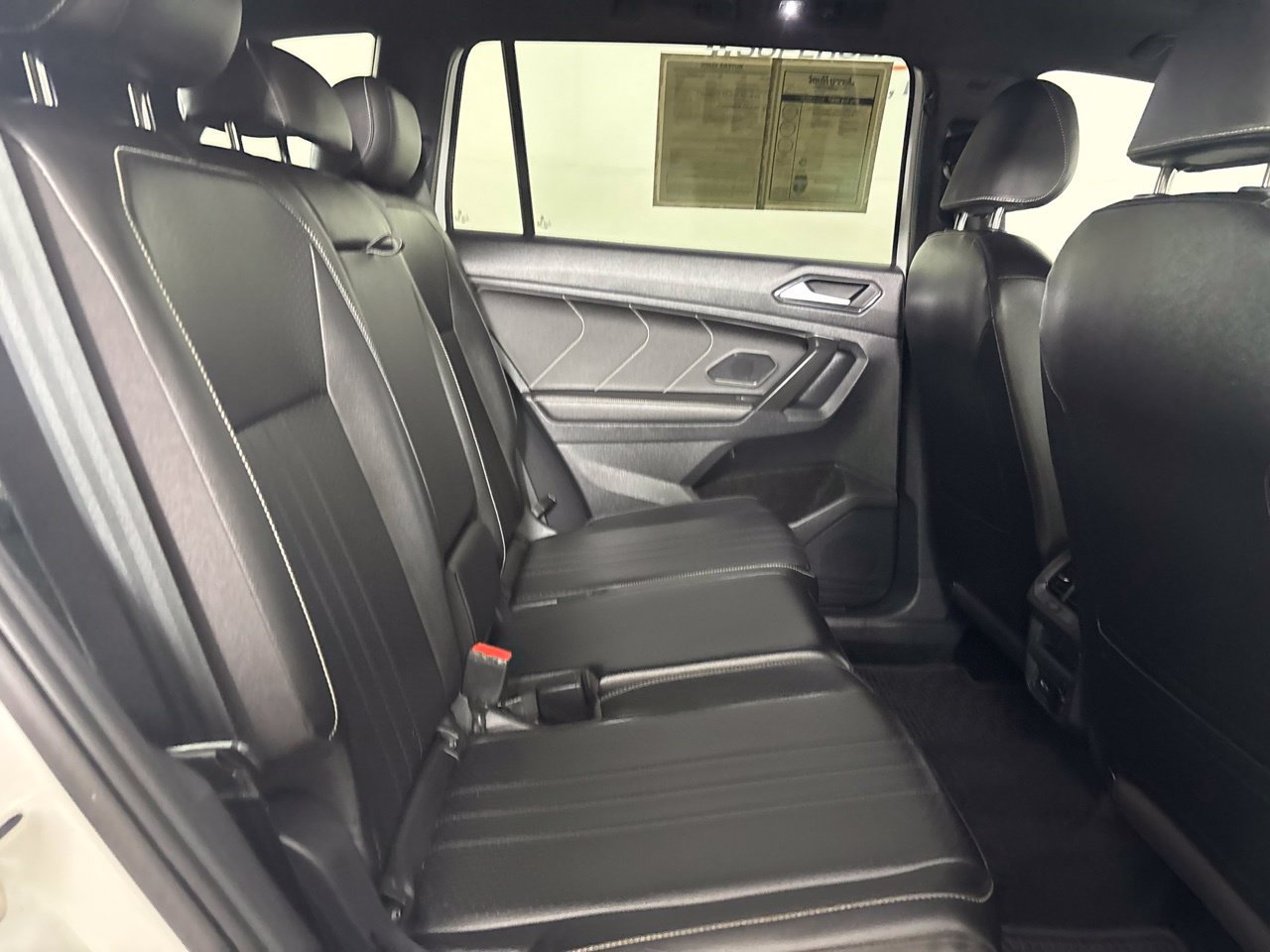 Used 2024 Volkswagen Tiguan SE R-Line AWD/4WD image 26