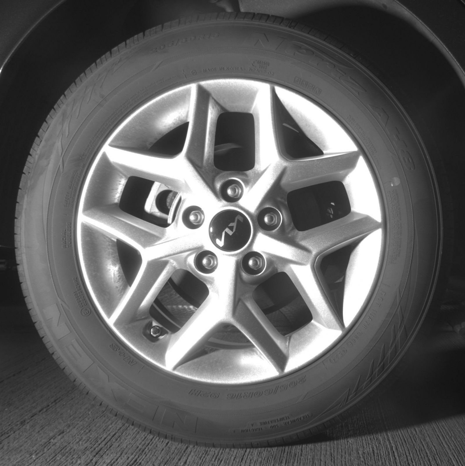 Used 2025 Kia Soul LX w/ LX Technology Package FWD image 18
