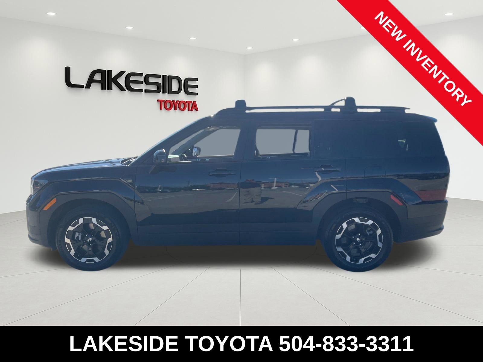 Used 2026 Hyundai Santa Fe SEL image 3