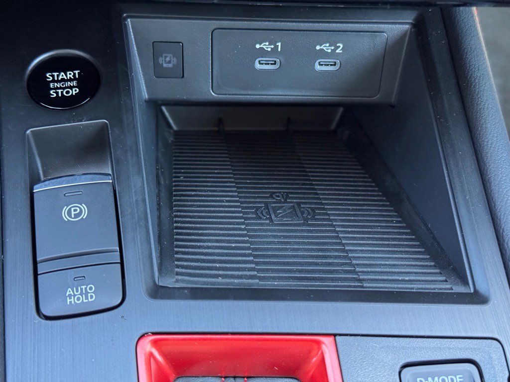 New 2026 Nissan Kicks SR w/ SR Premium Package FWD image 19