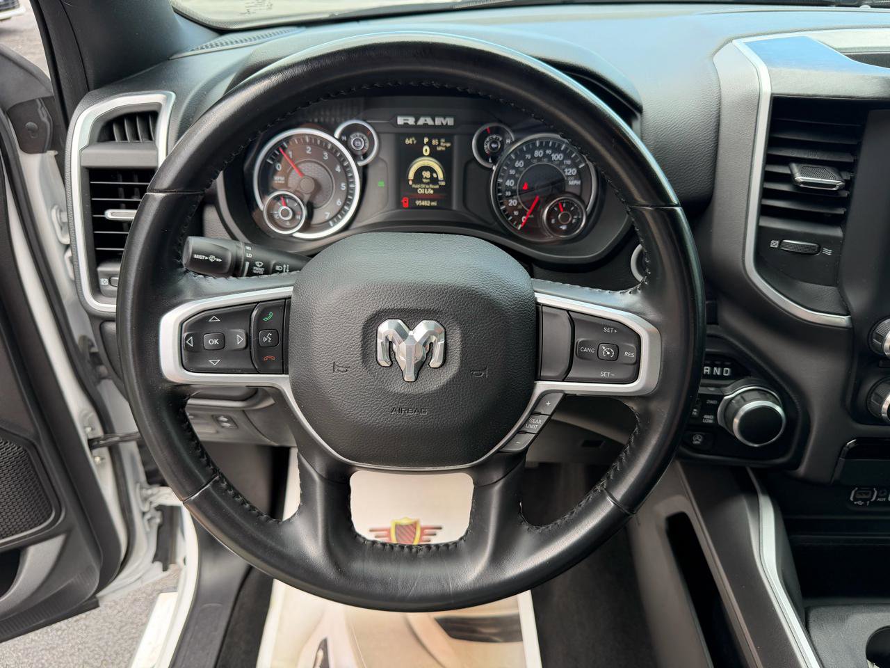 Used 2022 RAM 1500 Big Horn AWD/4WD image 24