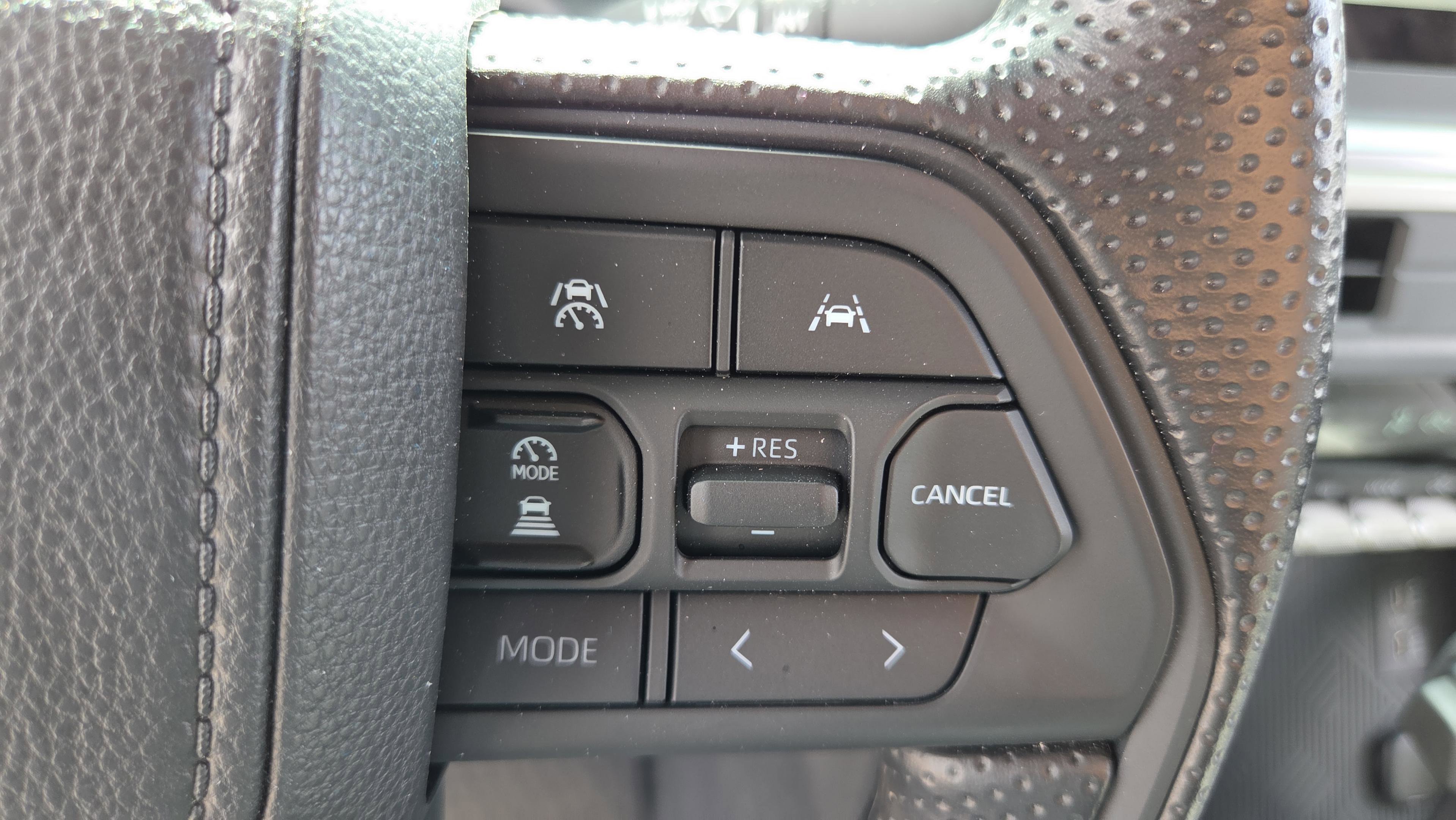 Used 2025 Toyota Tacoma SR5 RWD image 24