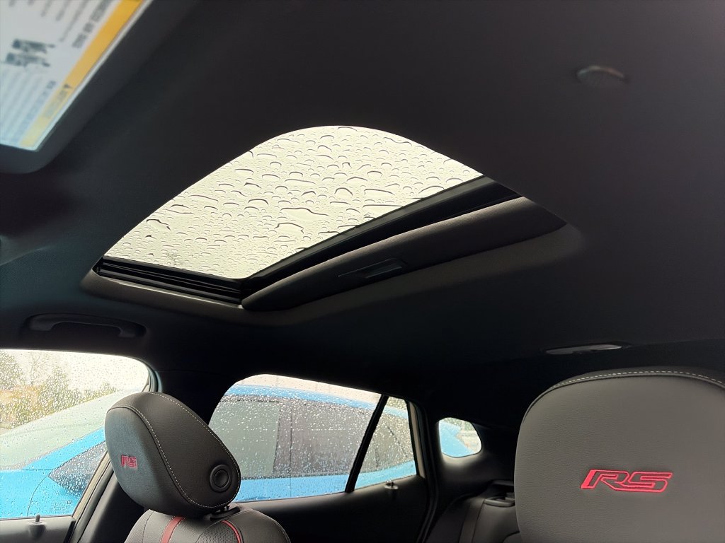 New 2026 Chevrolet Trax RS w/ Sunroof Package FWD image 22