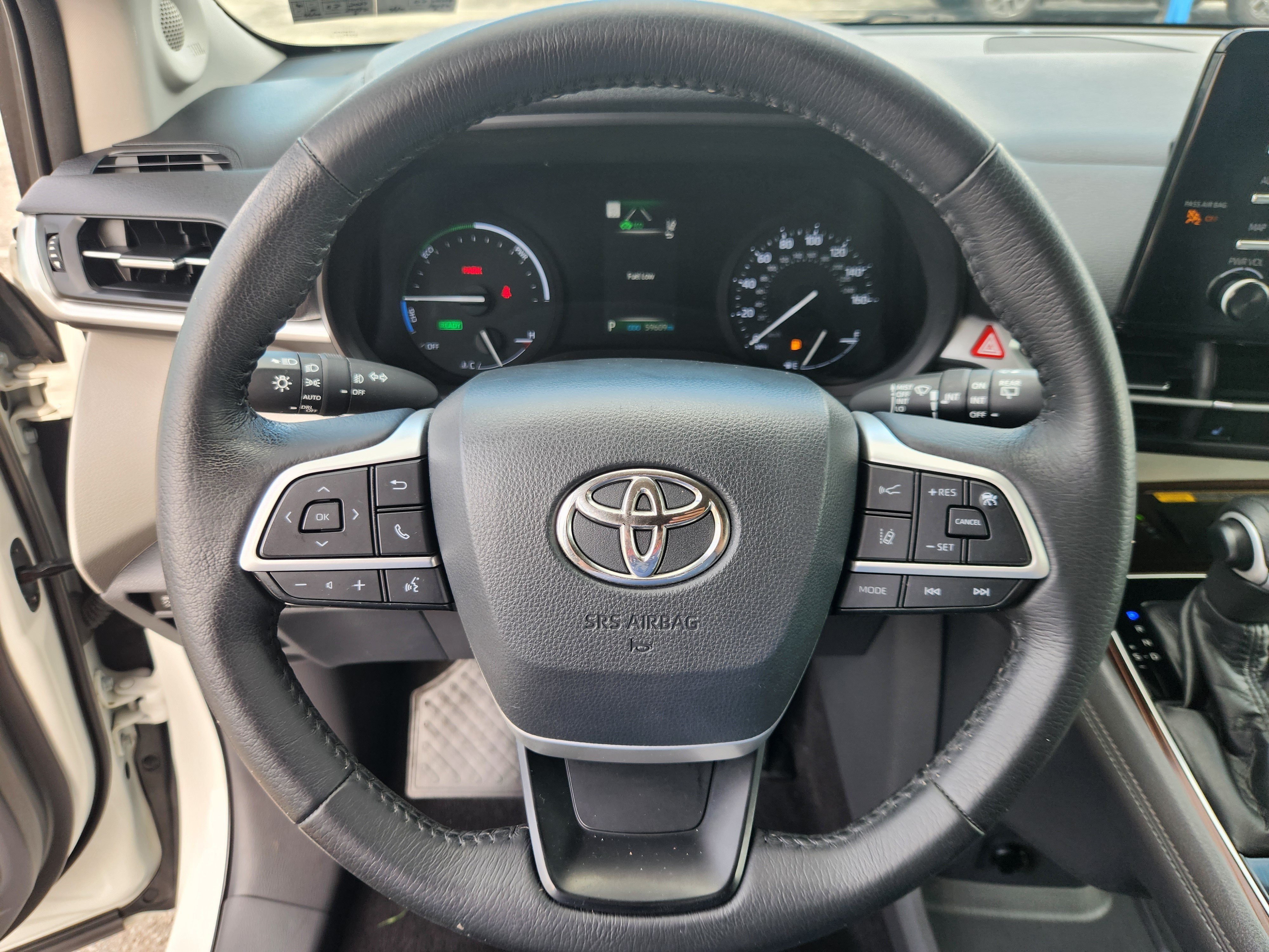 Used 2021 Toyota Sienna XLE w/ XLE Plus Package AWD/4WD image 9