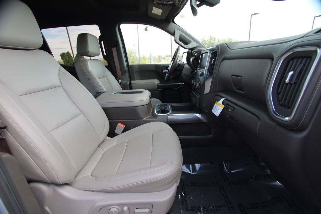 Used 2021 Chevrolet Silverado 1500 LTZ AWD/4WD image 9
