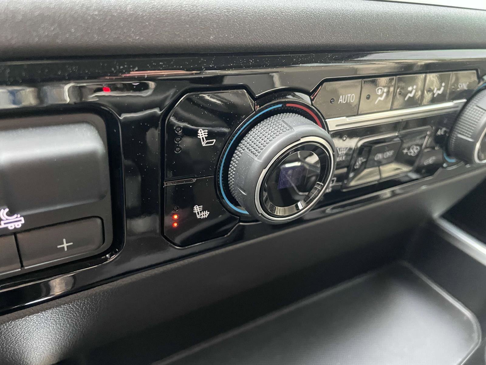 Certified 2024 Chevrolet Silverado 1500 RST w/ RST All Star Premium Package image 9