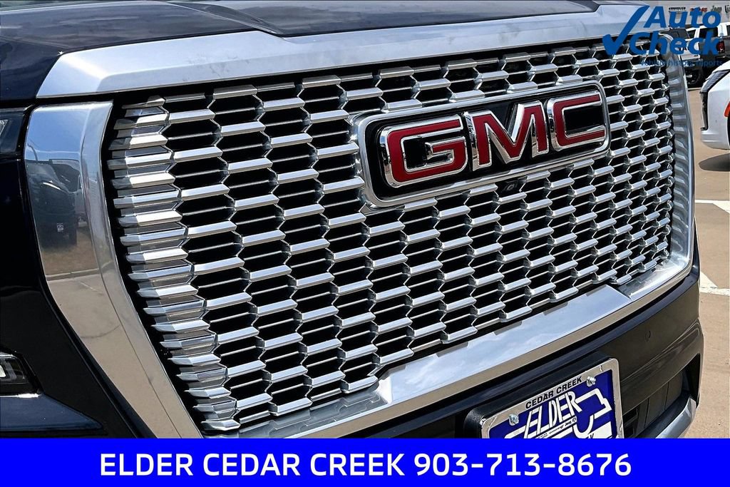 Used 2023 GMC Yukon Denali AWD/4WD image 32