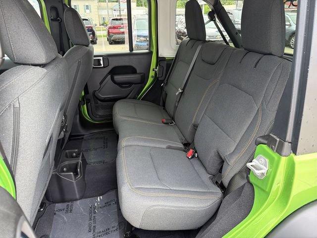Used 2025 Jeep Wrangler Unlimited Sport AWD/4WD image 23