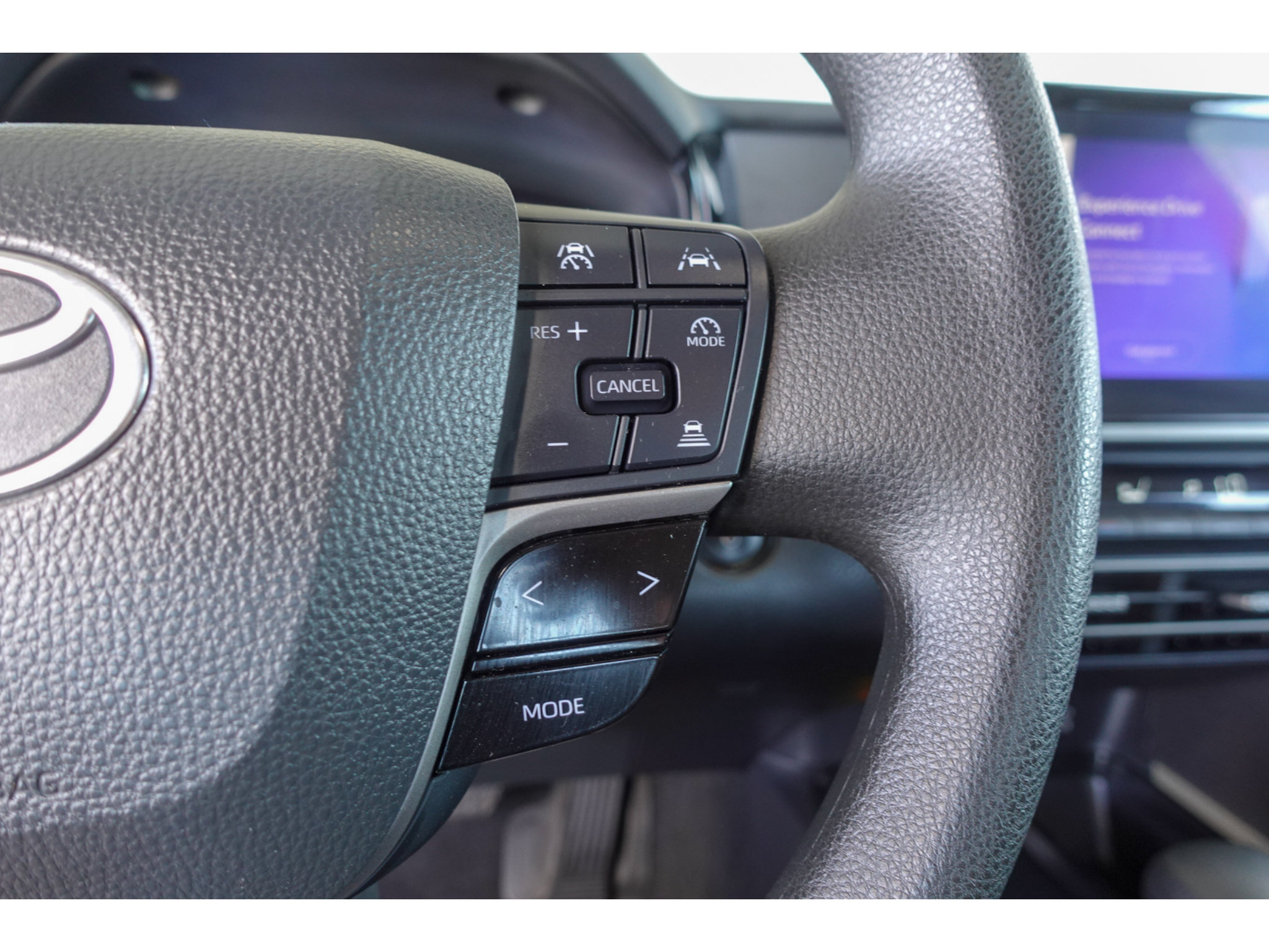 Used 2025 Toyota Camry LE FWD image 16