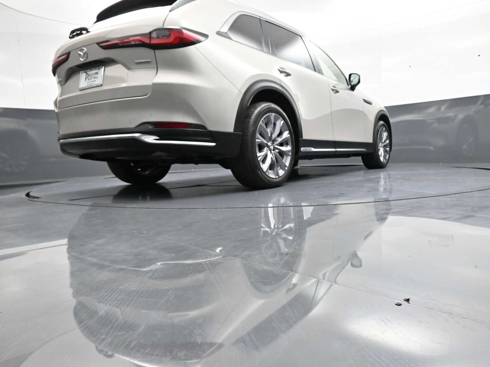 Used 2024 MAZDA CX-90 3.3 Turbo w/ Premium Package AWD/4WD image 33