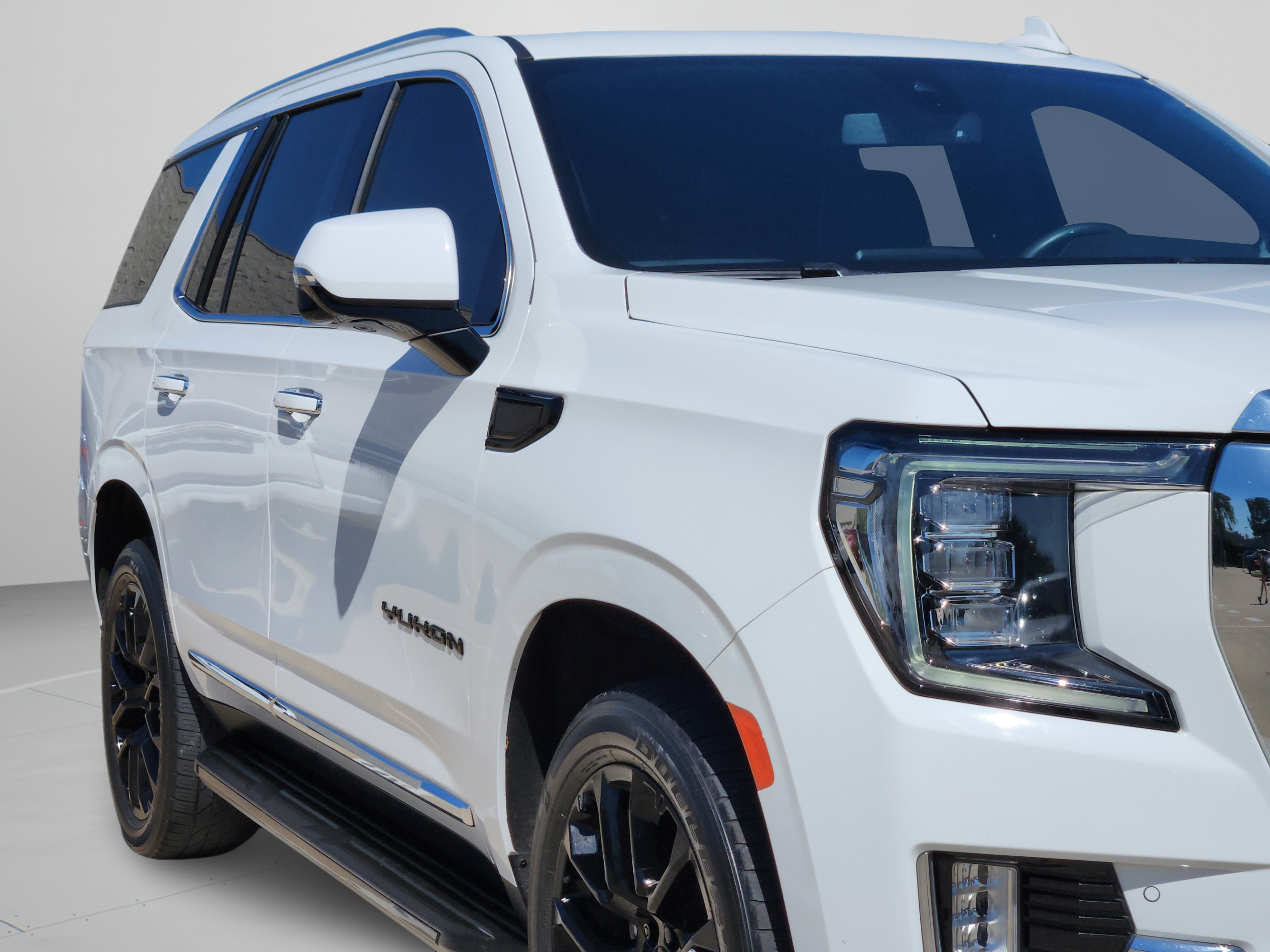 Used 2022 GMC Yukon SLT w/ SLT Premium Package RWD image 45