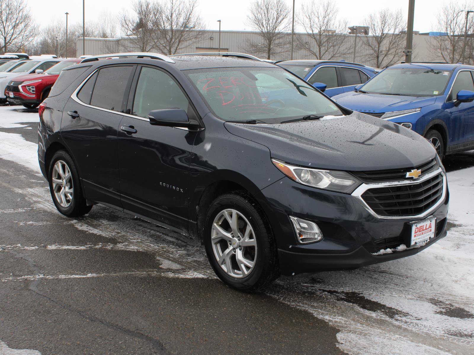 Used 2019 Chevrolet Equinox LT w/ Sun & Navigation Package image 3