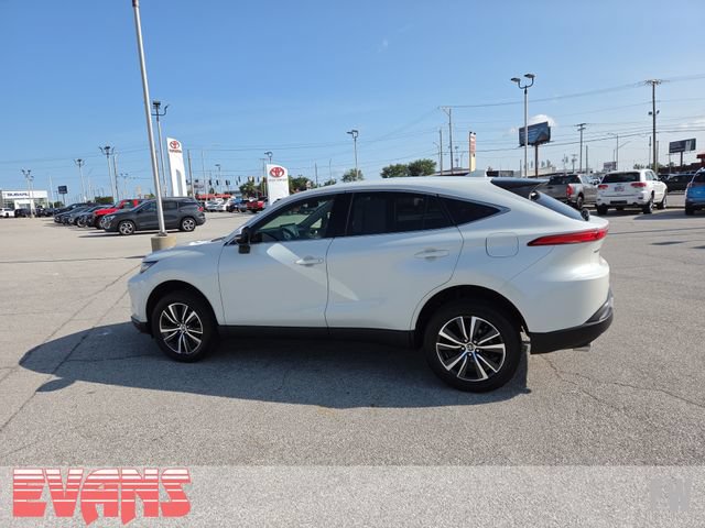 Used 2022 Toyota Venza LE AWD/4WD image 24