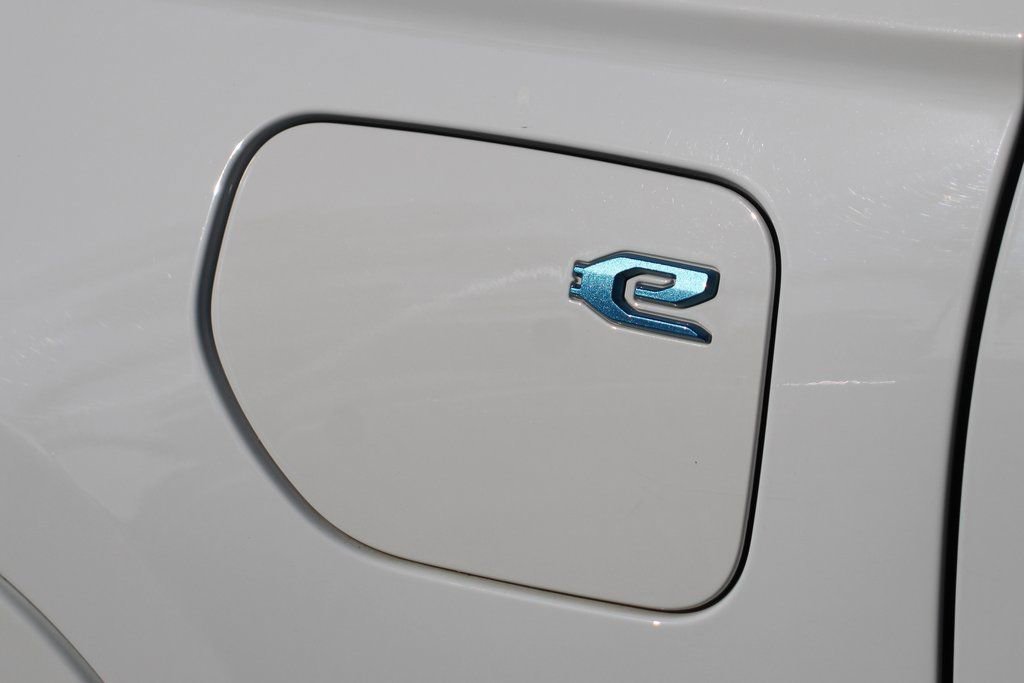 Used 2022 Jeep Grand Cherokee Summit AWD/4WD image 52