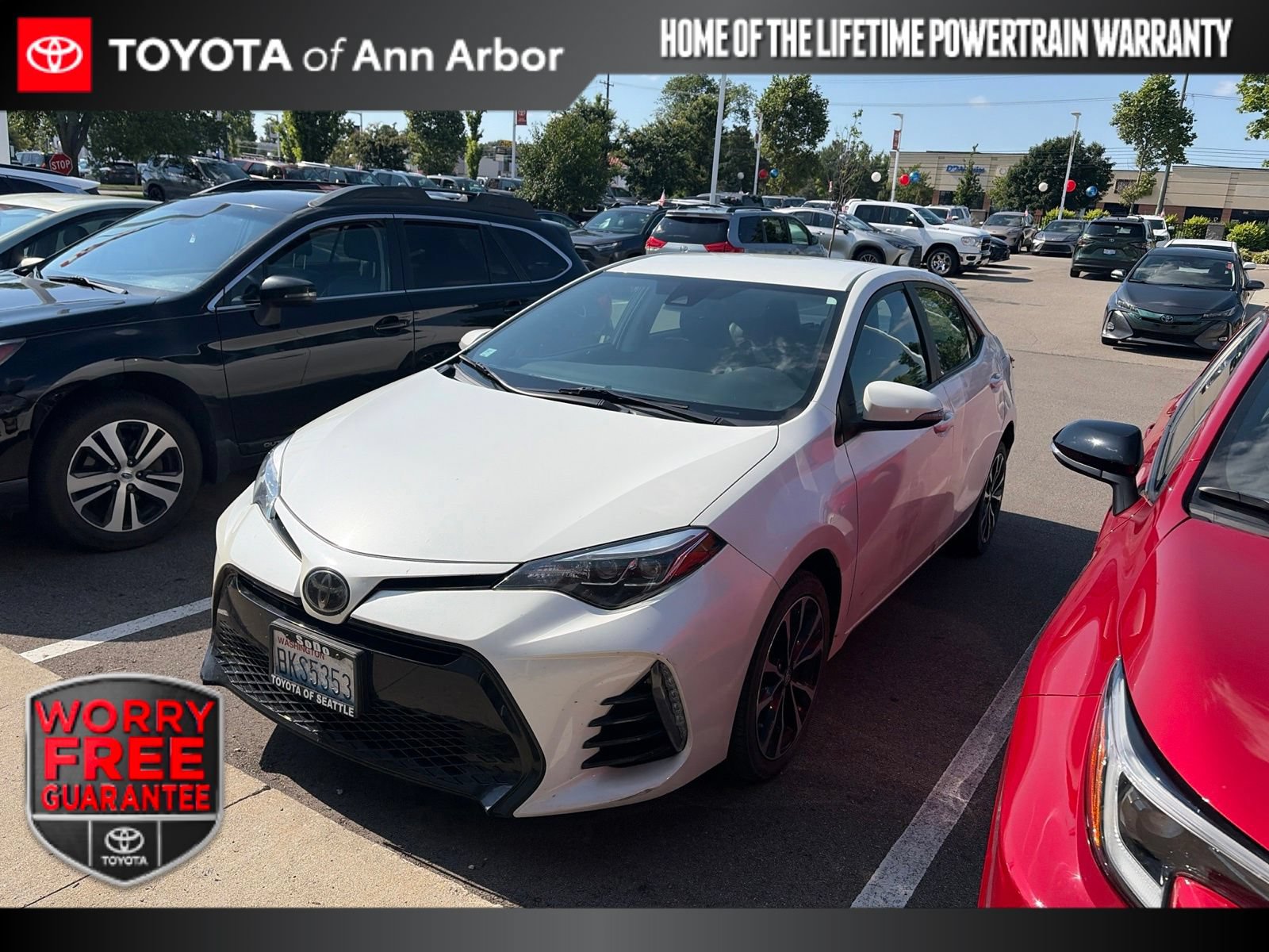 Used 2018 Toyota Corolla SE FWD image 1