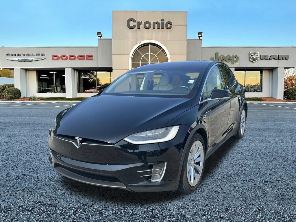 Used 2018 Tesla Model X 75D AWD/4WD image 7