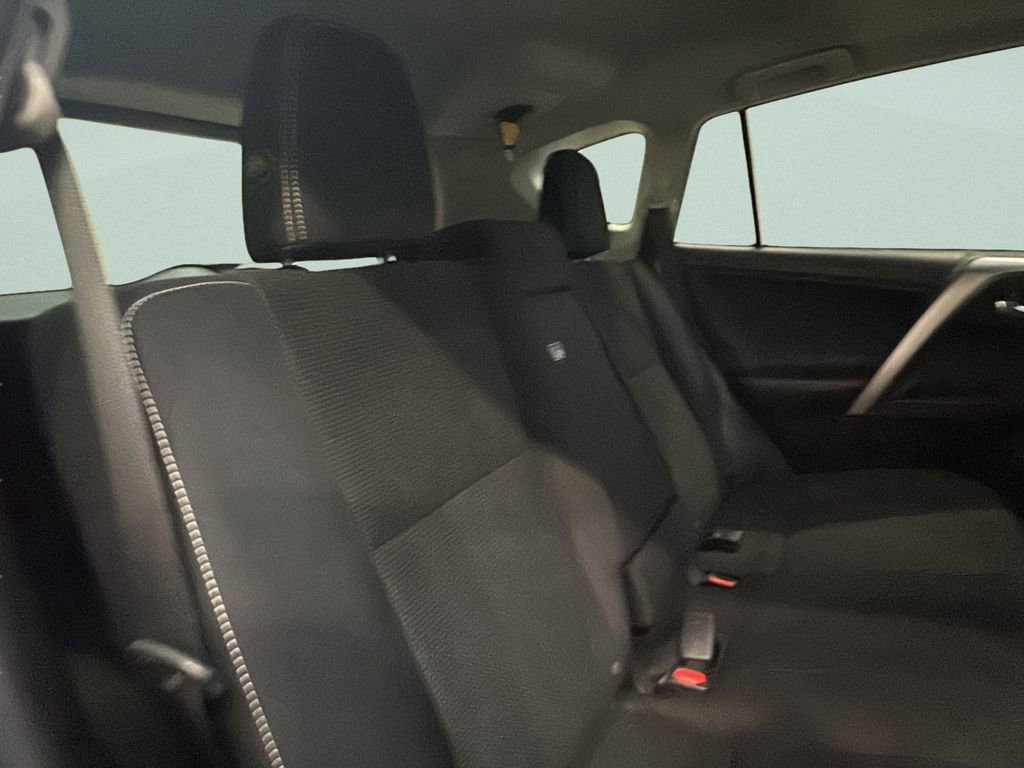 Used 2016 Toyota RAV4 XLE w/ Convenience Package image 13