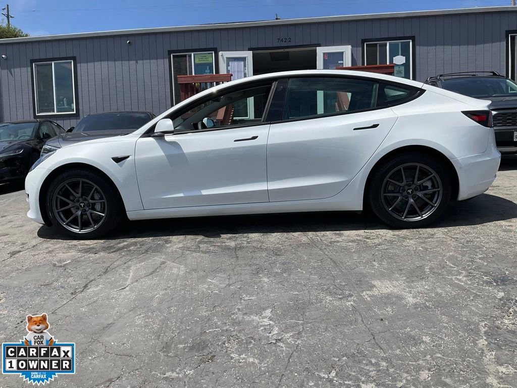 Used 2022 Tesla Model 3 Long Range AWD/4WD image 5