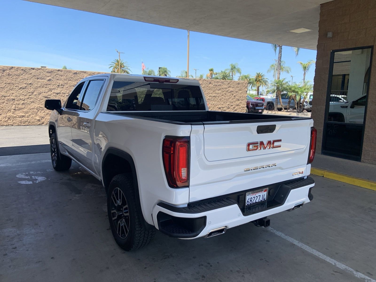 Certified 2026 GMC Sierra 1500 AT4 w/ Technology Package AWD/4WD image 6
