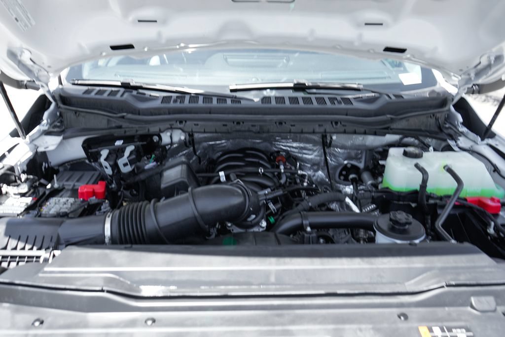 Used 2024 Ford F450 XL w/ XL Chrome Package RWD image 13