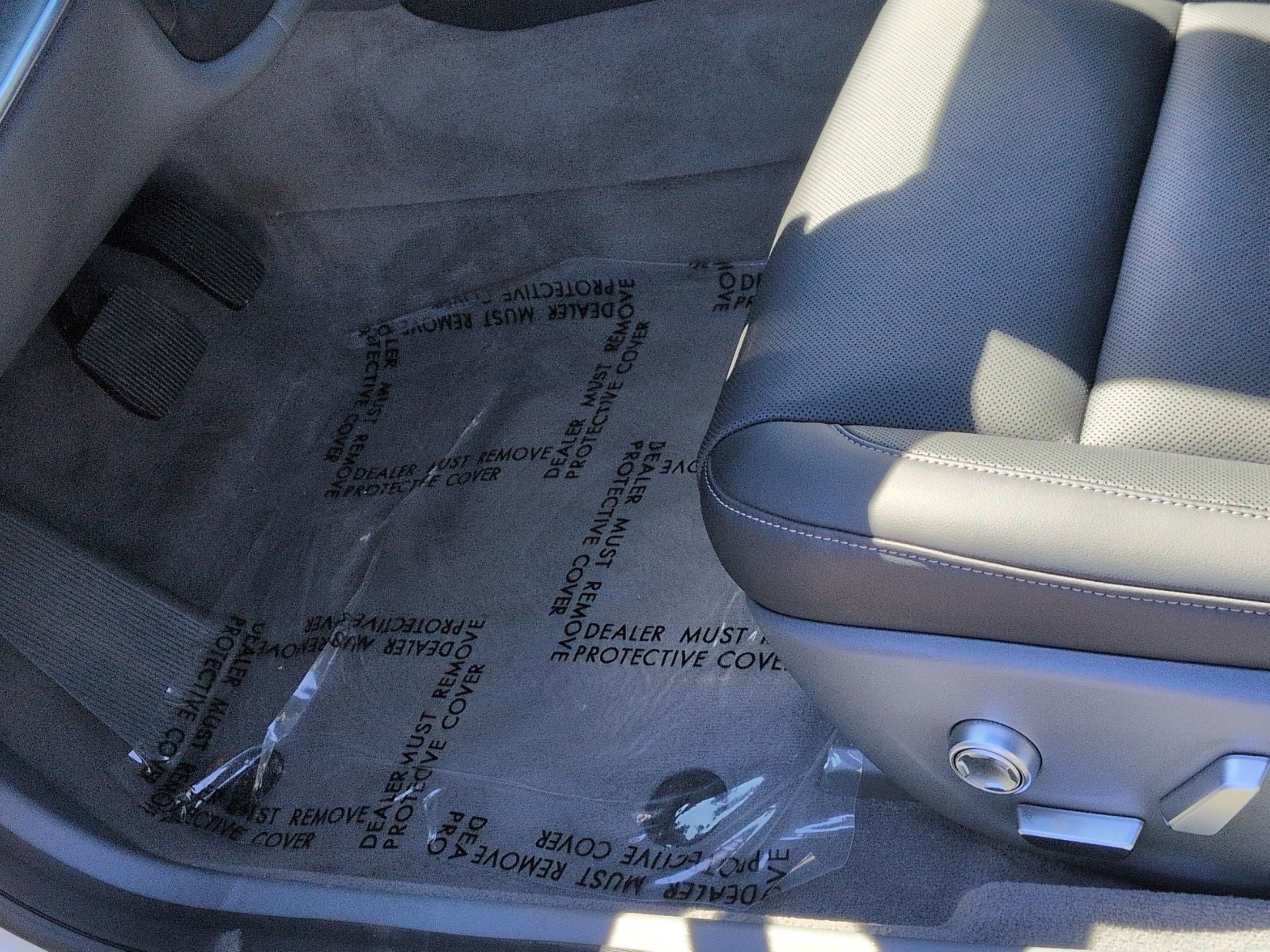 Used 2024 Lucid Air Touring image 17