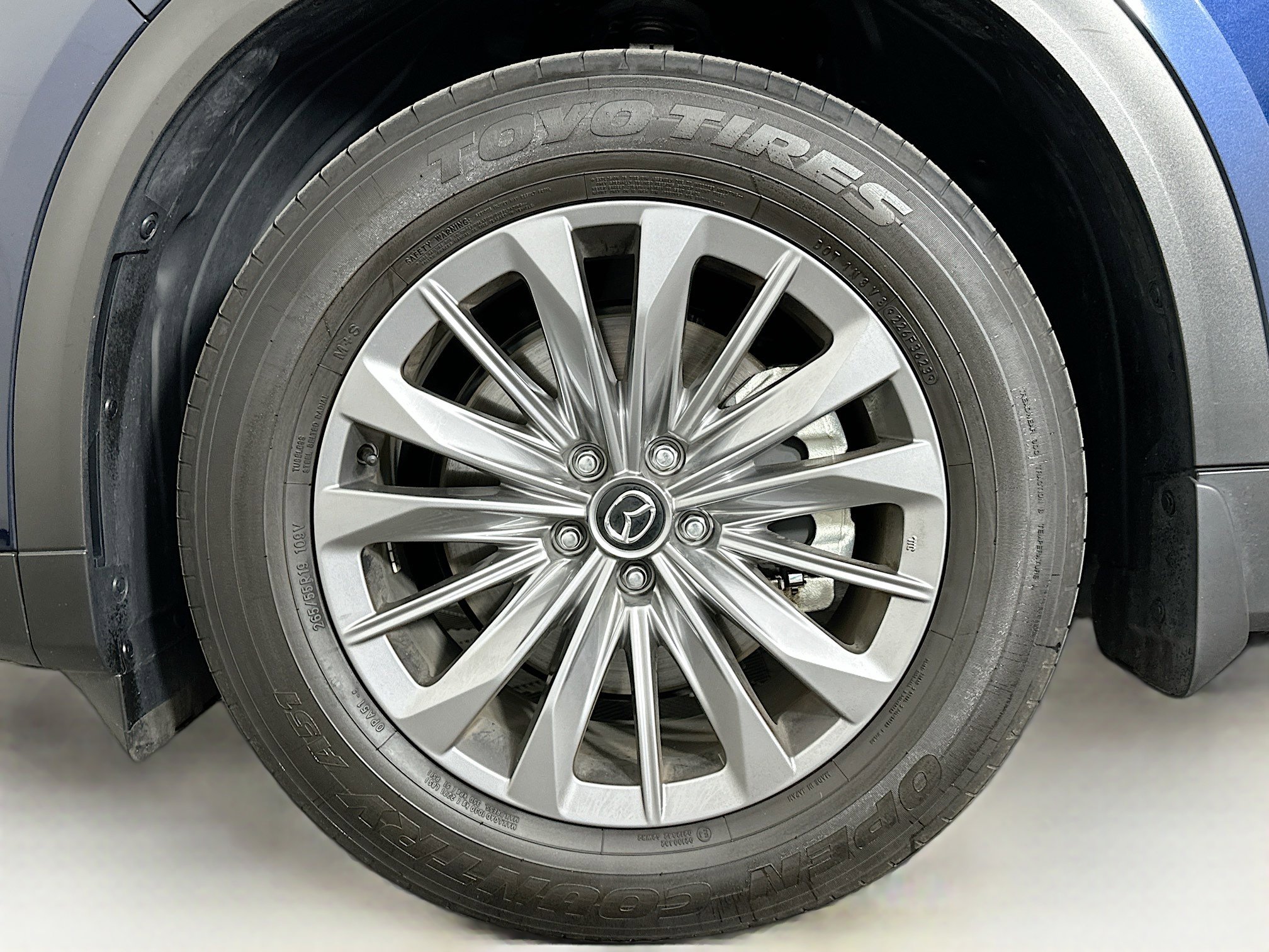 Used 2024 MAZDA CX-90 Plug-In Hybrid w/ Preferred image 11