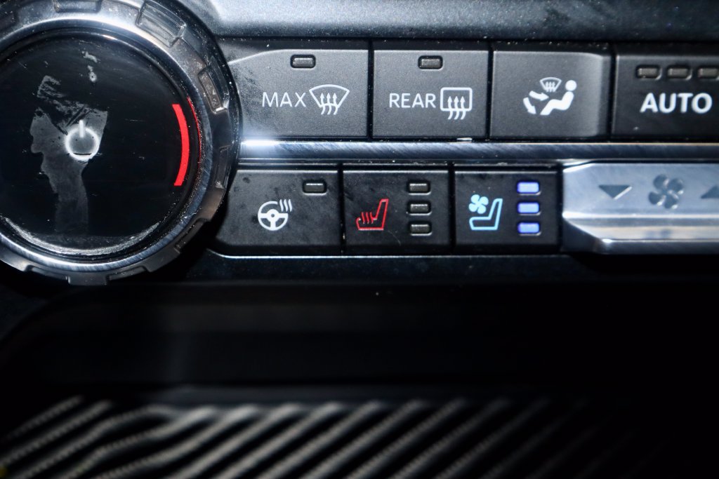 Certified 2024 Ford F150 Raptor AWD/4WD image 5