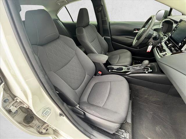 Used 2020 Toyota Corolla LE image 21