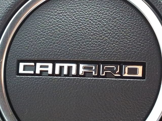 Used 2018 Chevrolet Camaro SS RWD image 30
