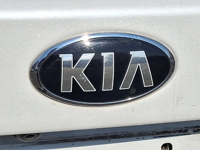 Used 2020 Kia Optima LX FWD image 7