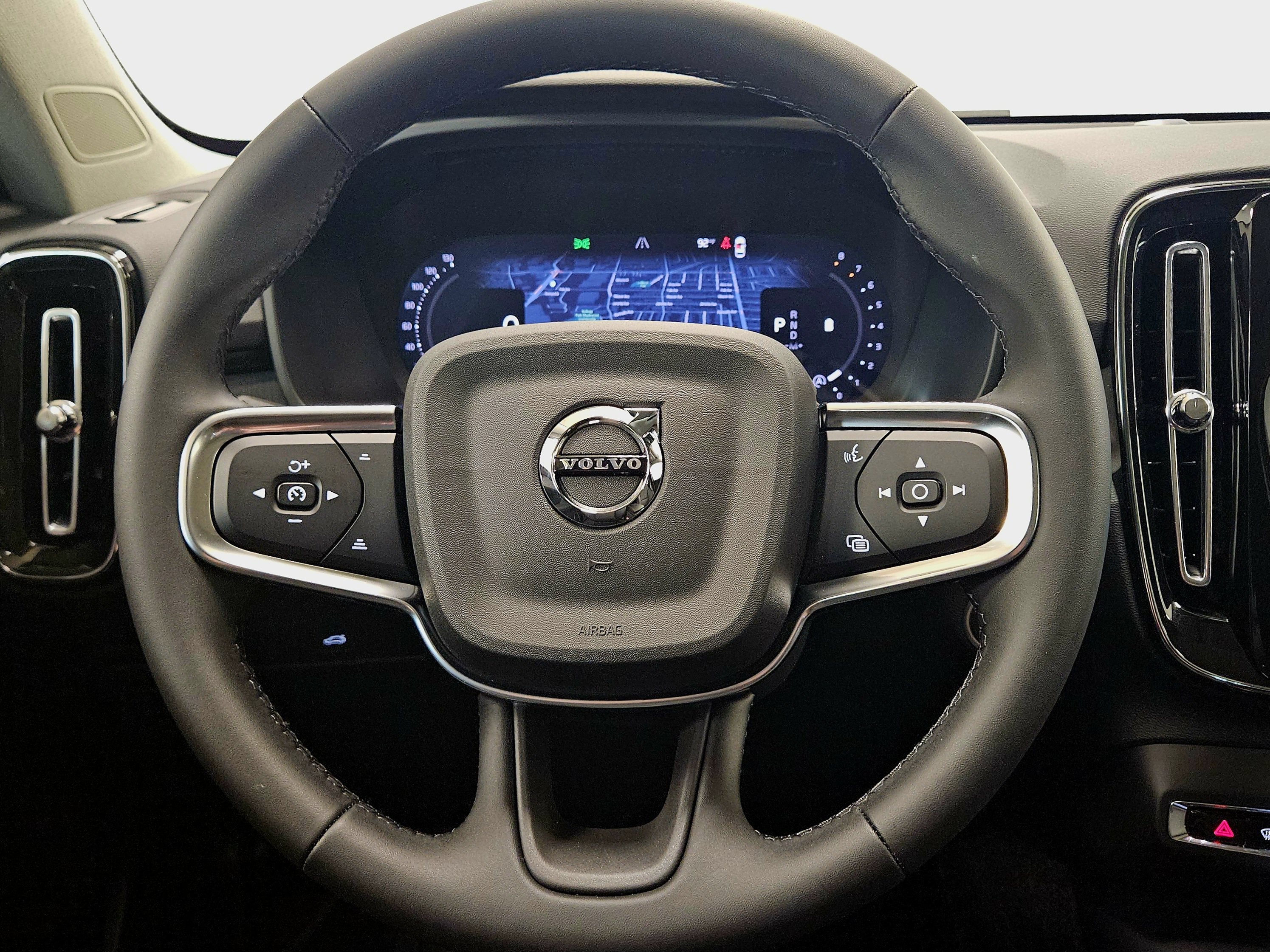 New 2026 Volvo XC40 B5 Plus w/ Climate Package AWD/4WD image 41