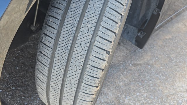 Used 2024 Toyota Prius Prime Premium w/ Advanced Technology Package FWD image 32