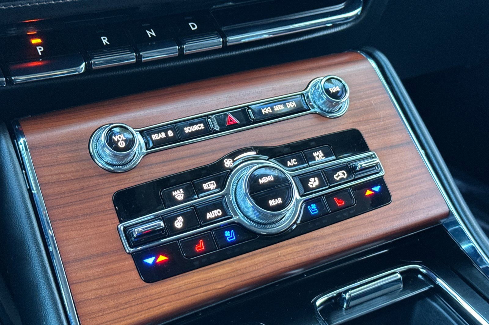 Certified 2021 Lincoln Aviator Grand Touring w/ Equipment Group 302A image 20