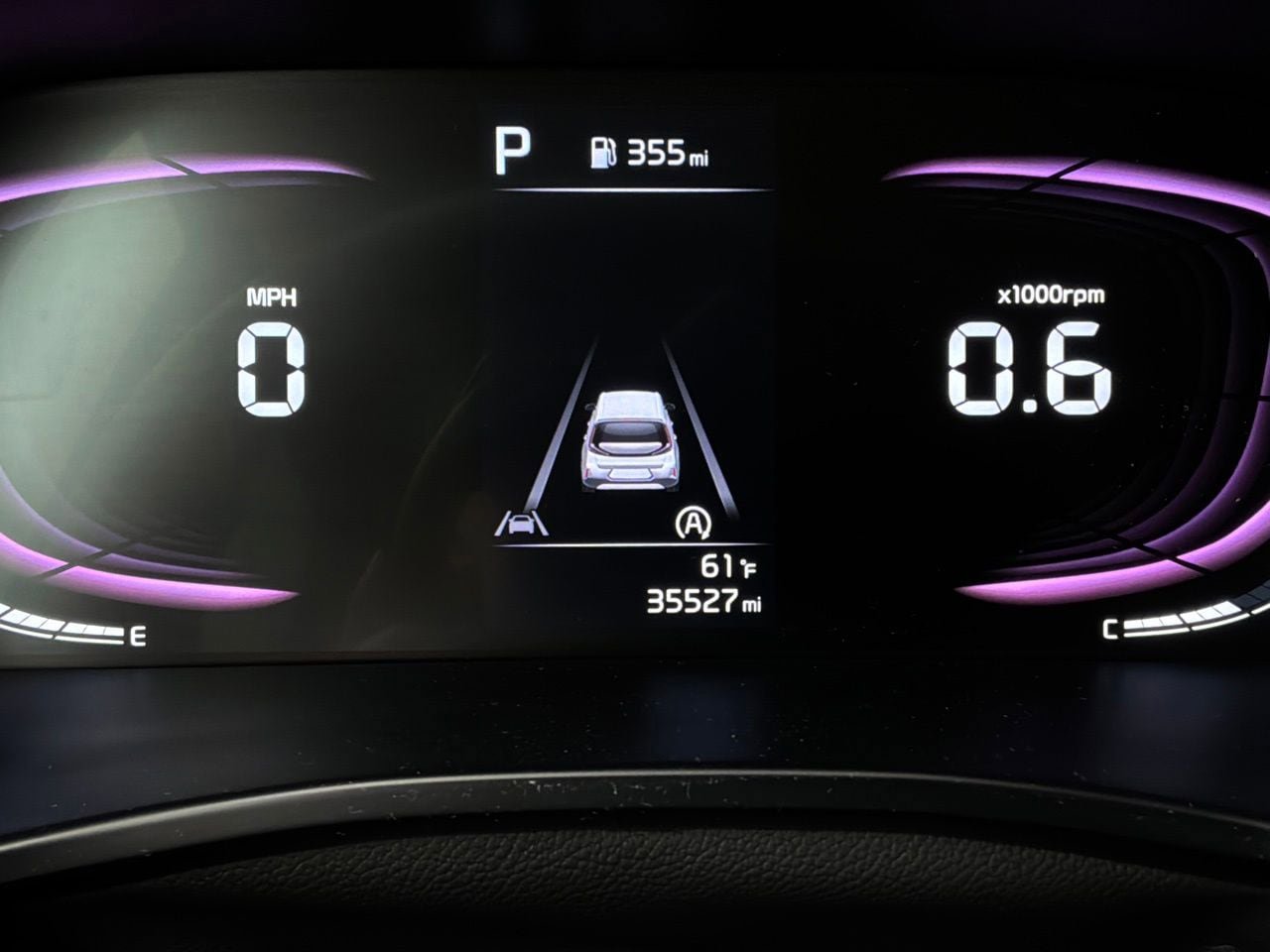 Used 2025 Kia Soul LX w/ LX Technology Package FWD image 36