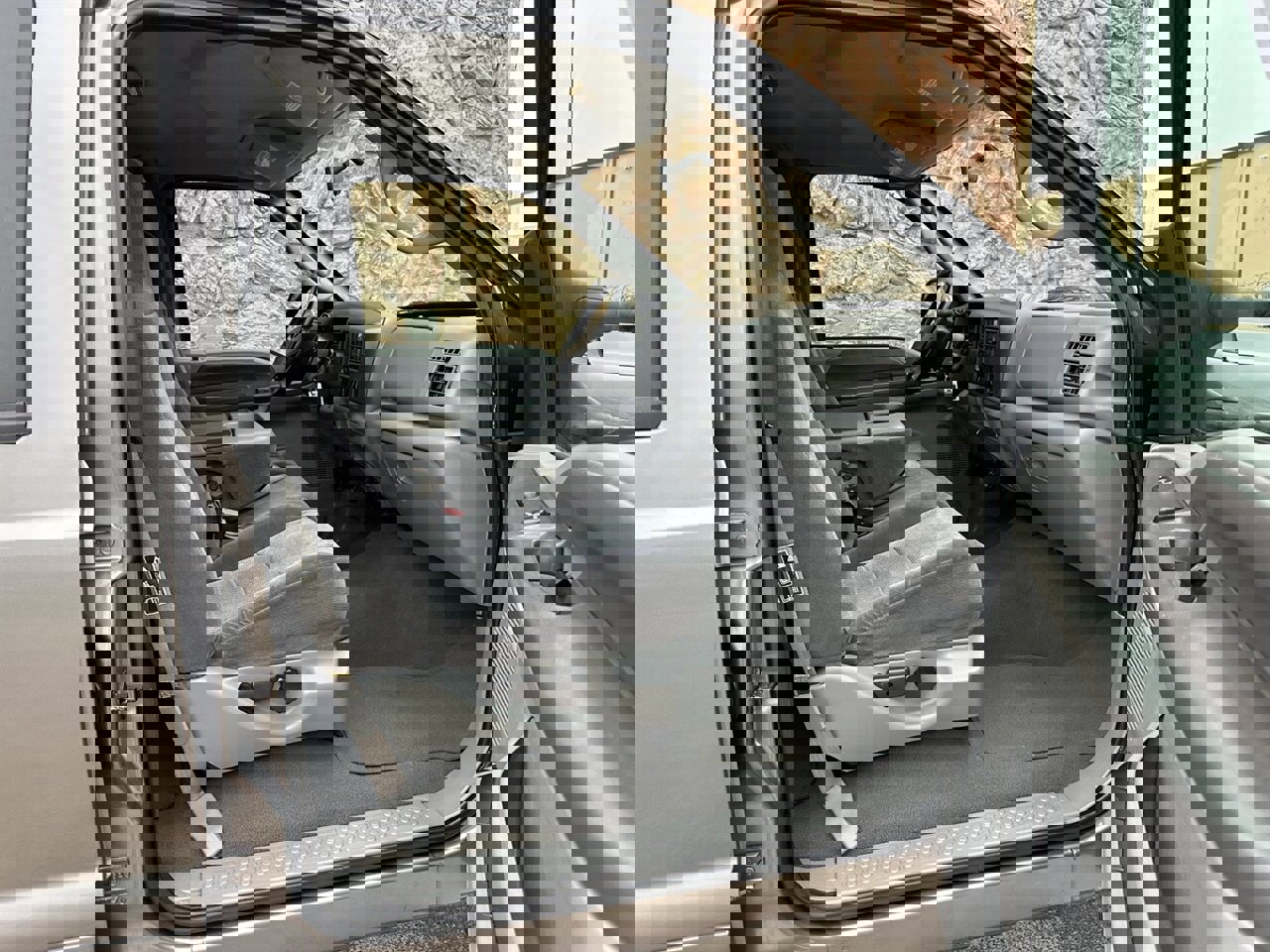 Used 2002 Ford F250 4x4 Crew Cab Super Duty image 23