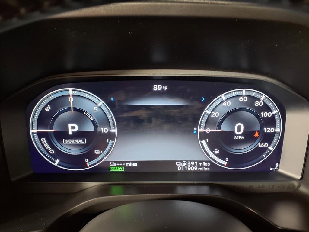 Used 2024 Mitsubishi Outlander SE image 30