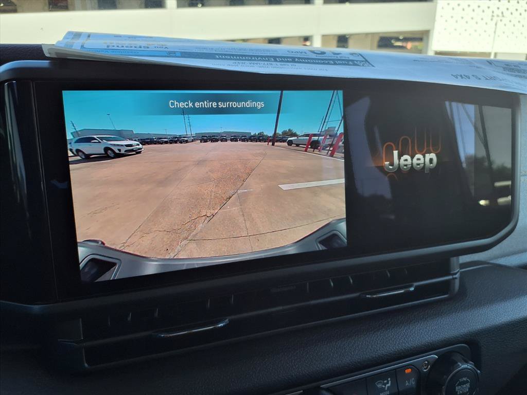 New 2025 Jeep Gladiator Sport AWD/4WD image 4