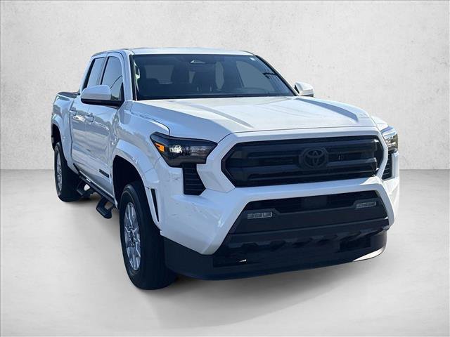 Certified 2025 Toyota Tacoma SR5 AWD/4WD image 3