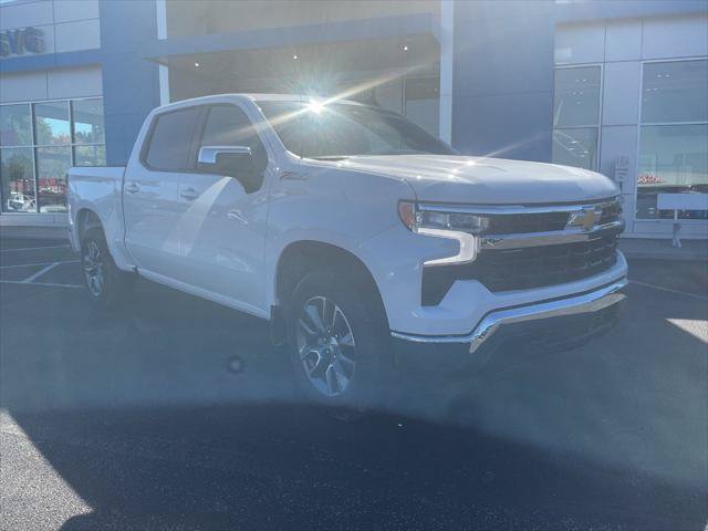 New 2026 Chevrolet Silverado 1500 LT w/ Z71 Off-Road Package AWD/4WD image 3