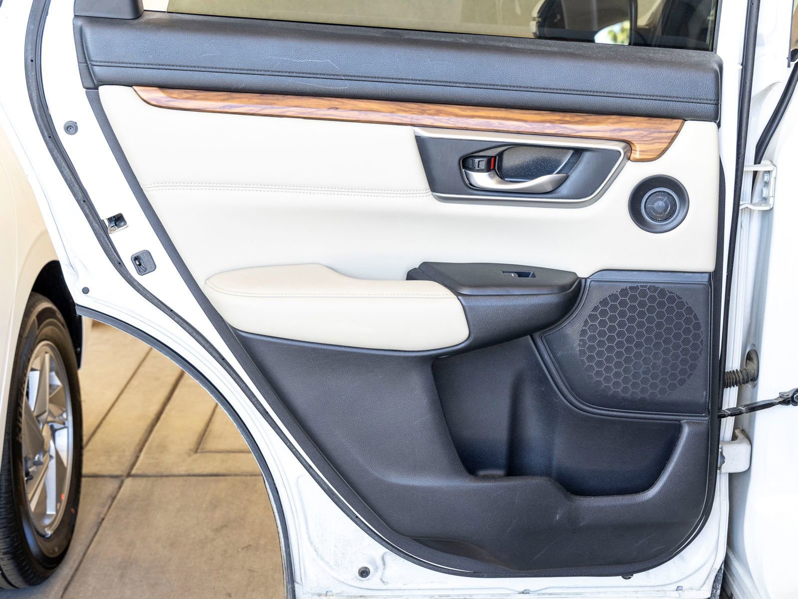 Used 2019 Honda CR-V EX-L image 20