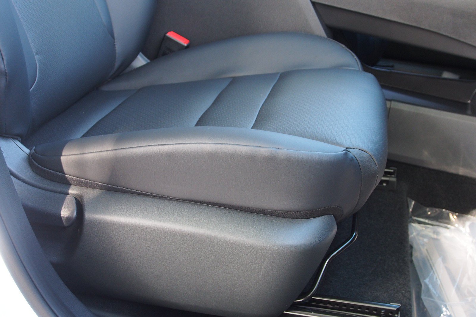 New 2026 Nissan Rogue Dark Armor FWD image 12