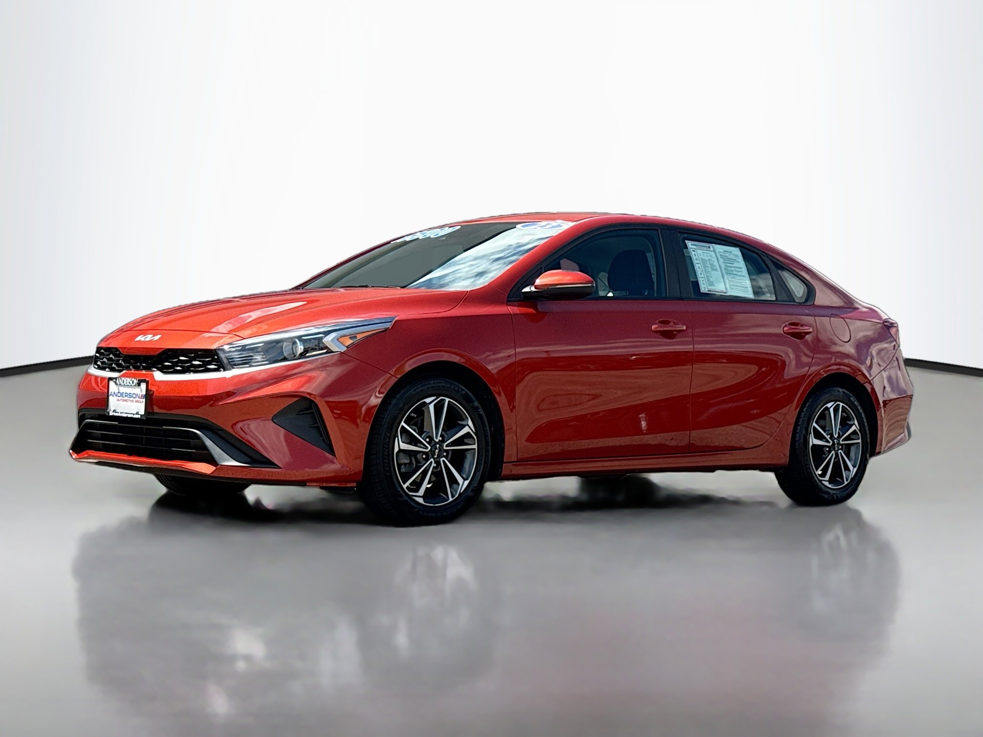 Used 2023 Kia Forte LXS w/ LXS Technology Package FWD image 12