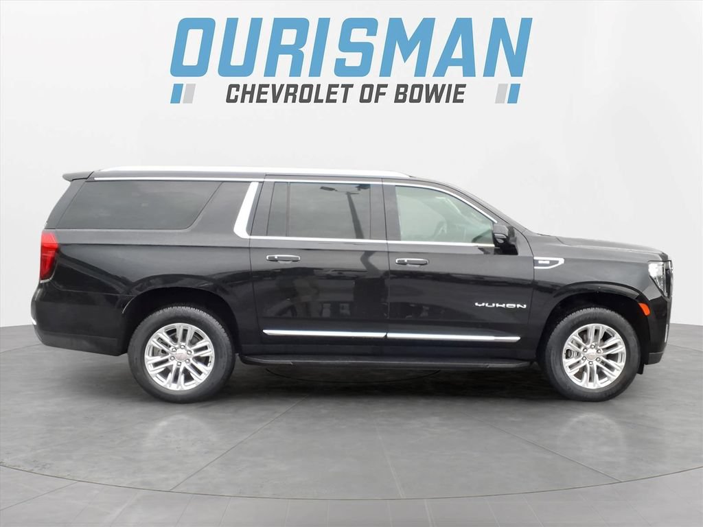 Certified 2024 GMC Yukon XL SLT w/ SLT Premium Package AWD/4WD image 2
