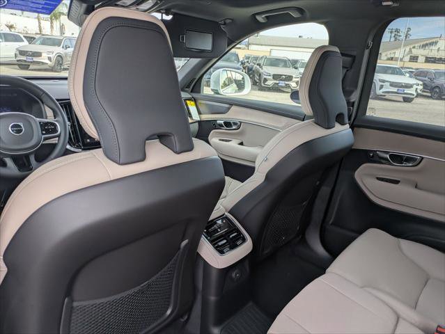 New 2026 Volvo XC90 T8 Plus w/ Protection Package Premier image 12