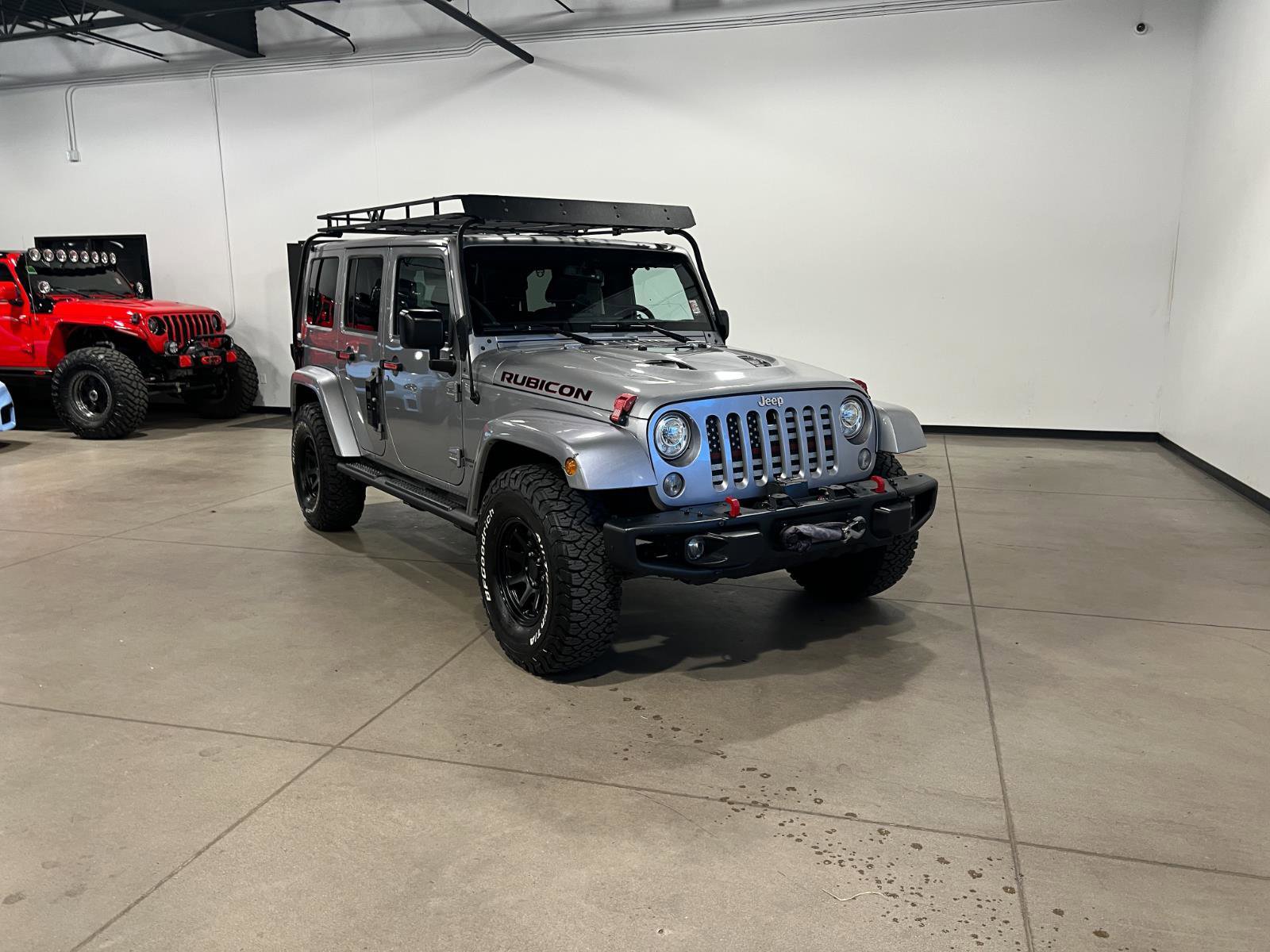 Used 2017 Jeep Wrangler Unlimited Rubicon image 1