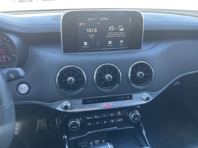 Used 2021 Kia Stinger GT image 12