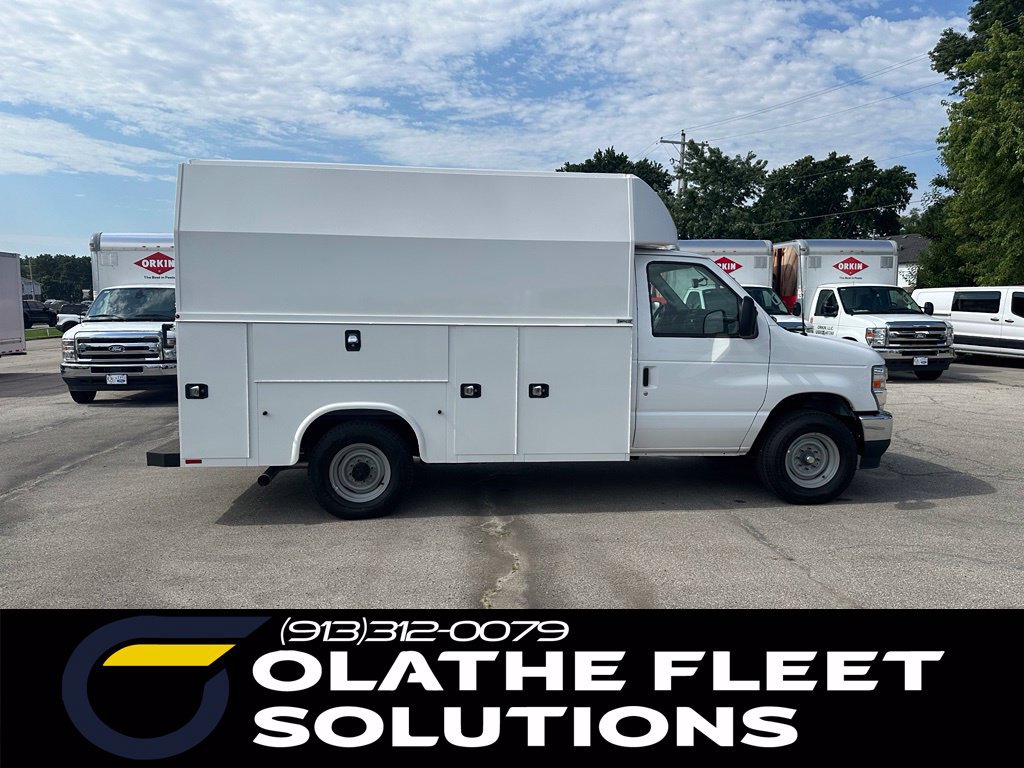 New 2025 Ford E-350 and Econoline 350 Super Duty w/ Power Equipment Group RWD image 8